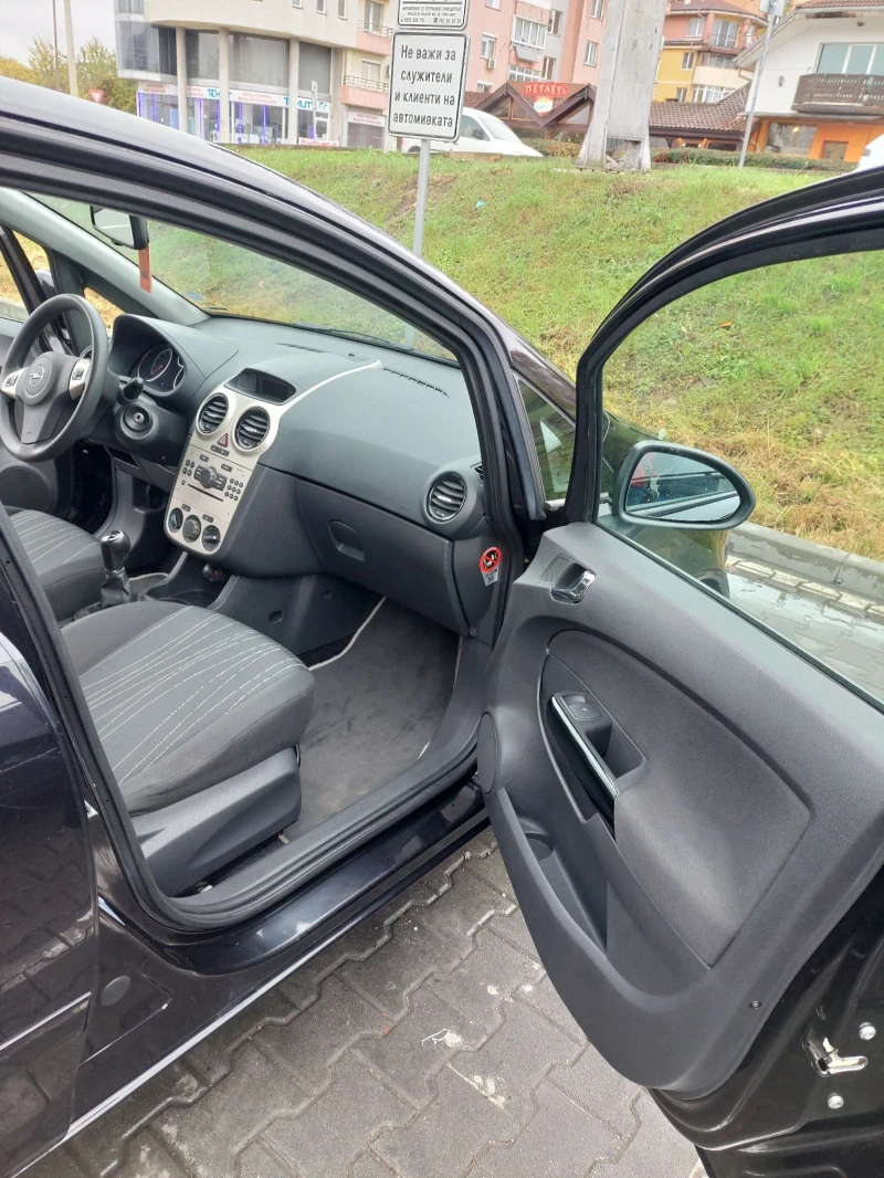 Opel Corsa, снимка 10 - Автомобили и джипове - 47976489