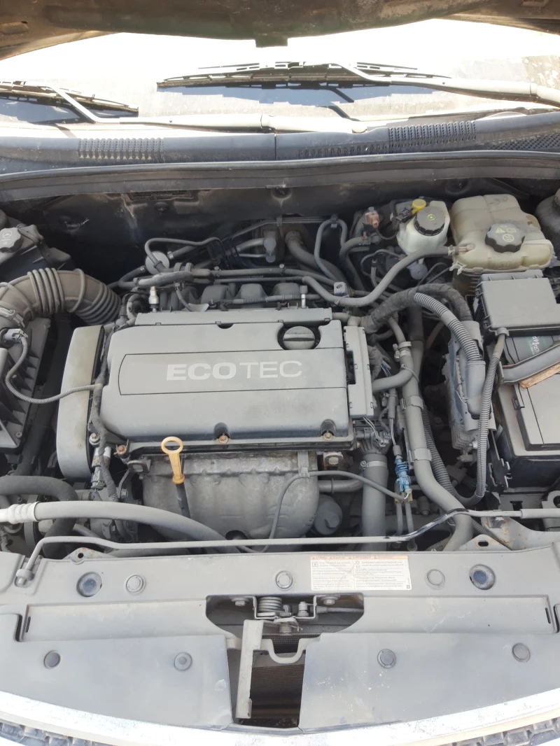 Chevrolet Cruze 1.8benzin НА ЧАСТИ , снимка 7 - Автомобили и джипове - 51014813