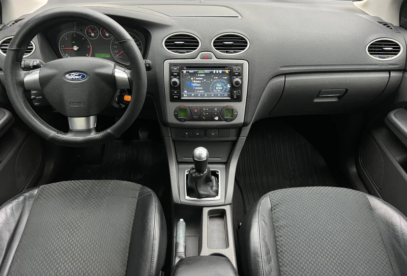 Ford Focus 2.0TDCI NAVI/KAMERA/6sk/KOJA/KLIMATRONIK/UNIKAT, снимка 15 - Автомобили и джипове - 52698694