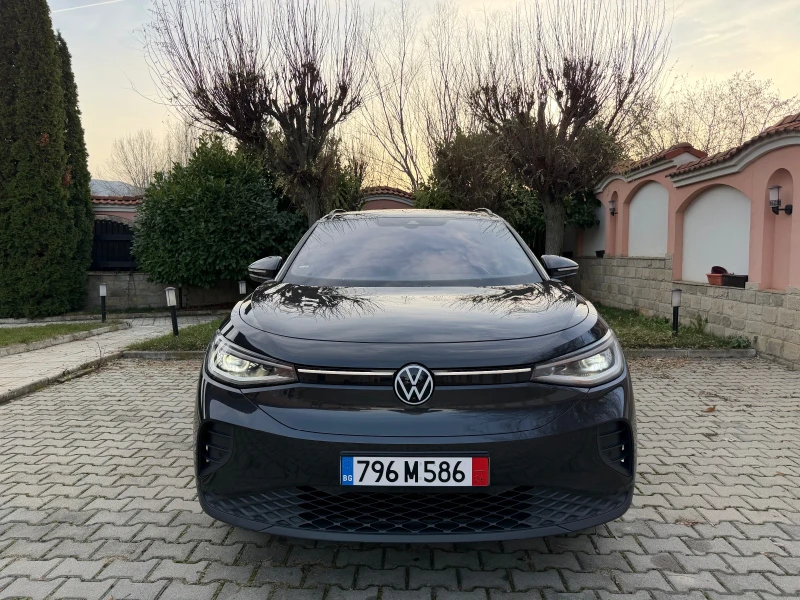 VW ID.4 PRO/82kwh/Pano/Memory/360/HeadUp/Full, снимка 2 - Автомобили и джипове - 52839732