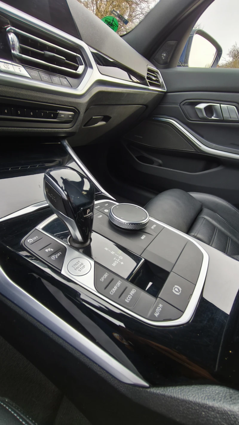 BMW 320 BMW 320 d xDrive, снимка 4 - Автомобили и джипове - 53020241