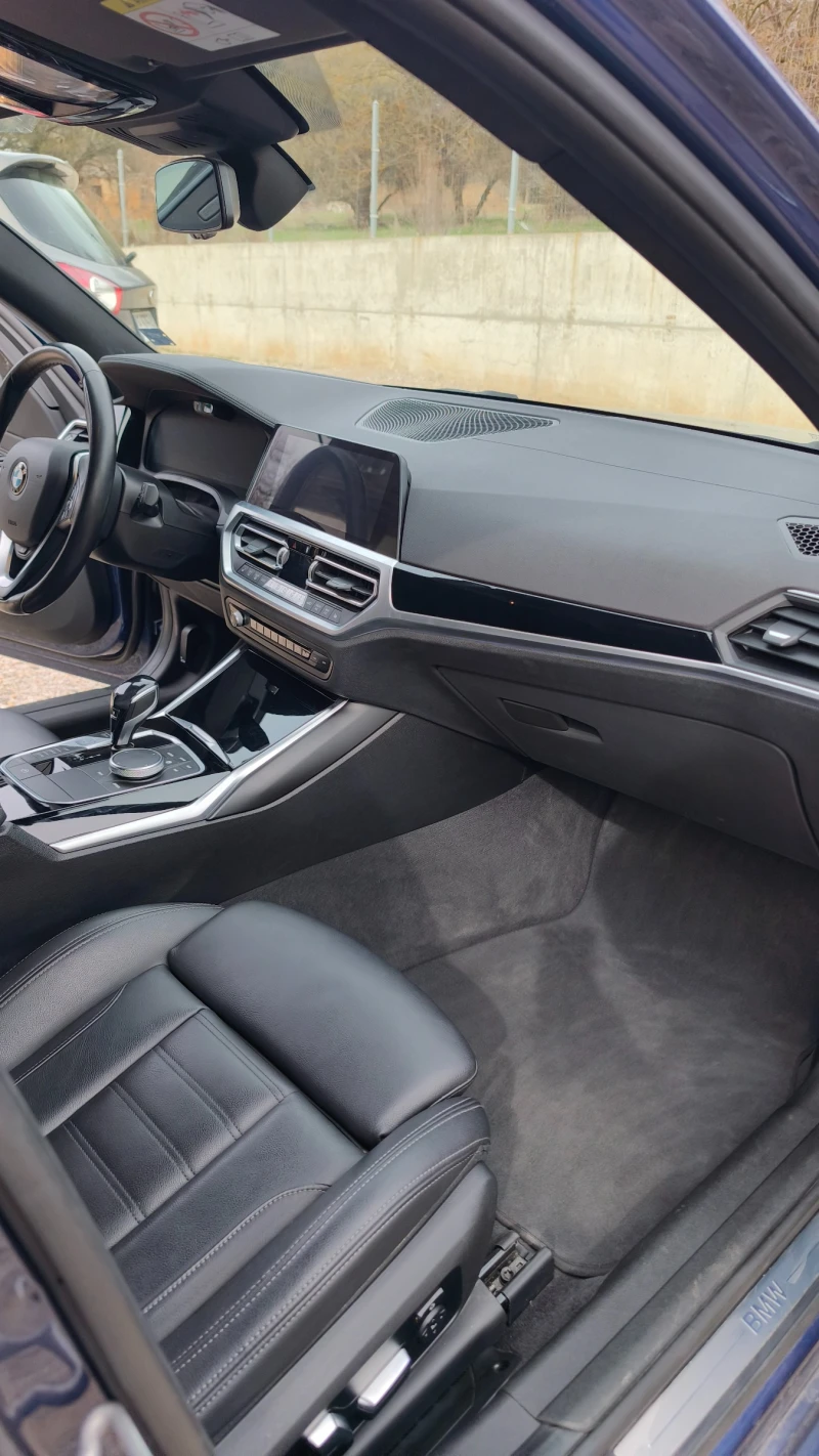 BMW 320 BMW 320 d xDrive, снимка 9 - Автомобили и джипове - 53020241
