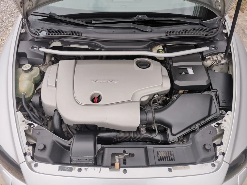 Volvo C30, снимка 16 - Автомобили и джипове - 53091106