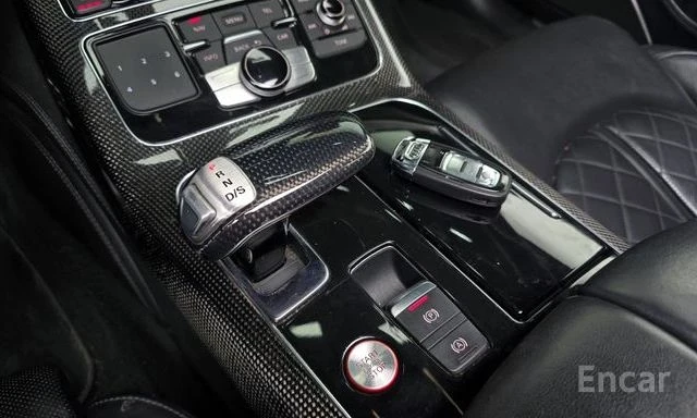 Audi S8, снимка 9 - Автомобили и джипове - 54327412