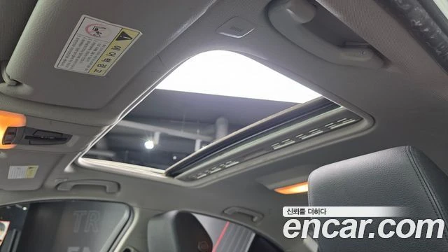 BMW 320, снимка 17 - Автомобили и джипове - 56077690
