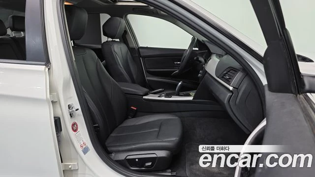BMW 320, снимка 11 - Автомобили и джипове - 56077690