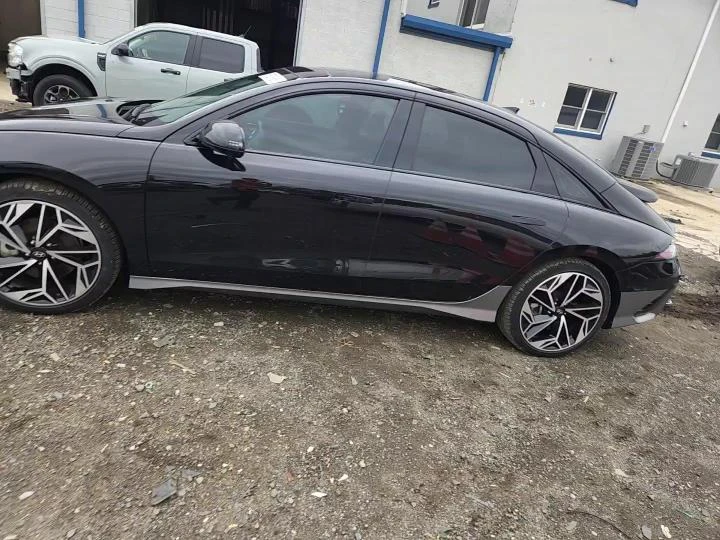 Hyundai Ioniq 6 Limited, снимка 13 - Автомобили и джипове - 56164127