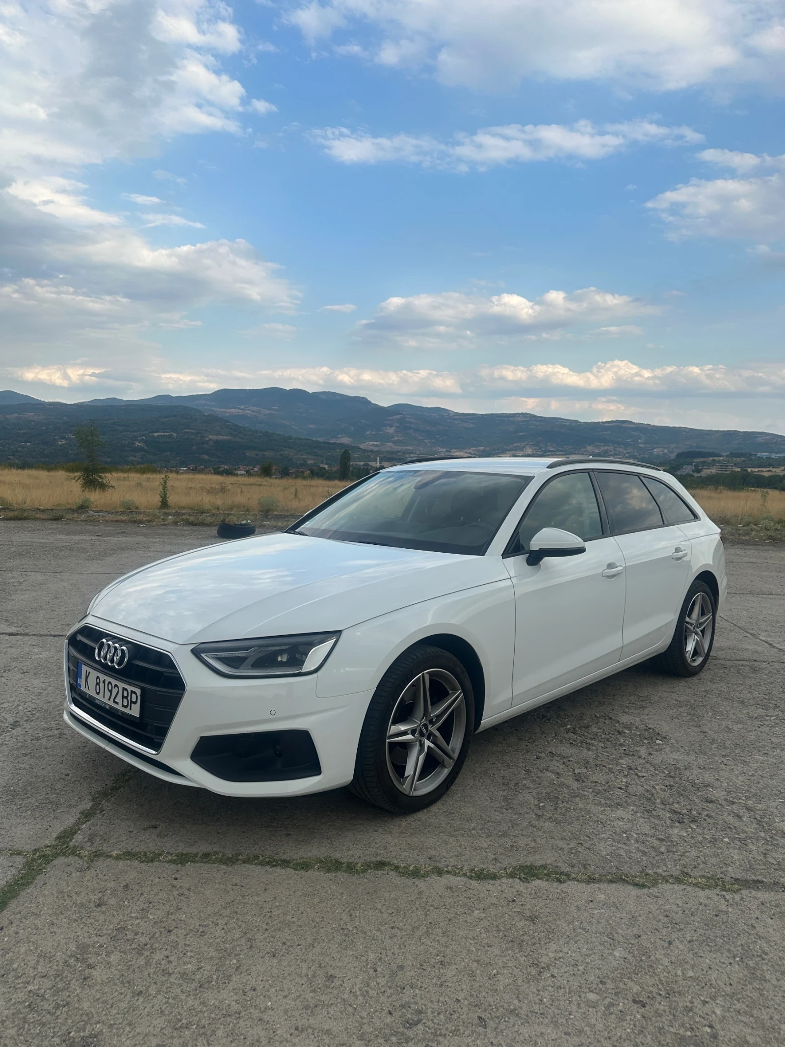 Audi A4 DISTRONIC* СЕРВИЗНА ИСТОРИЯ*  - изображение 3
