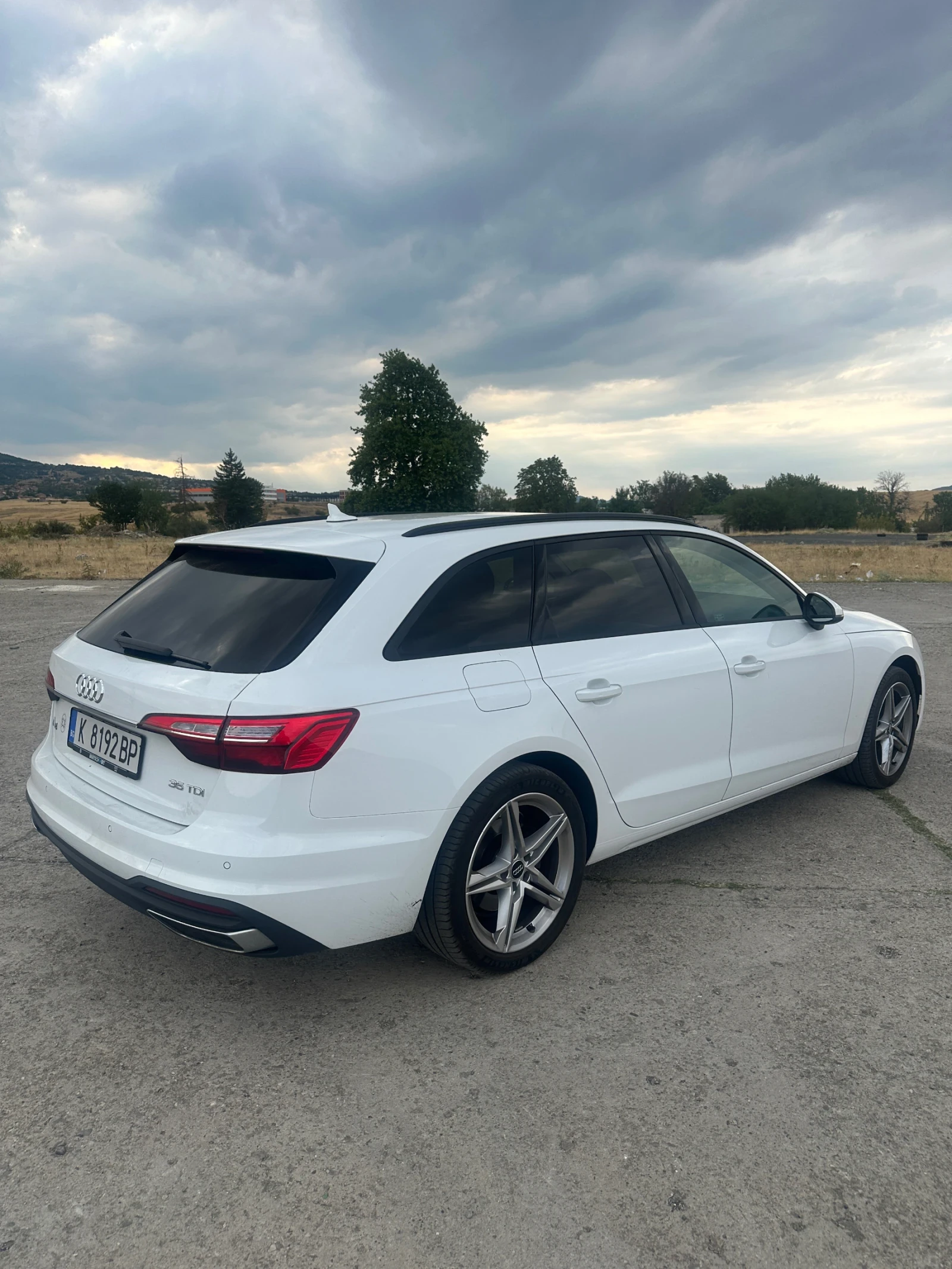 Audi A4 DISTRONIC* СЕРВИЗНА ИСТОРИЯ*  - изображение 7