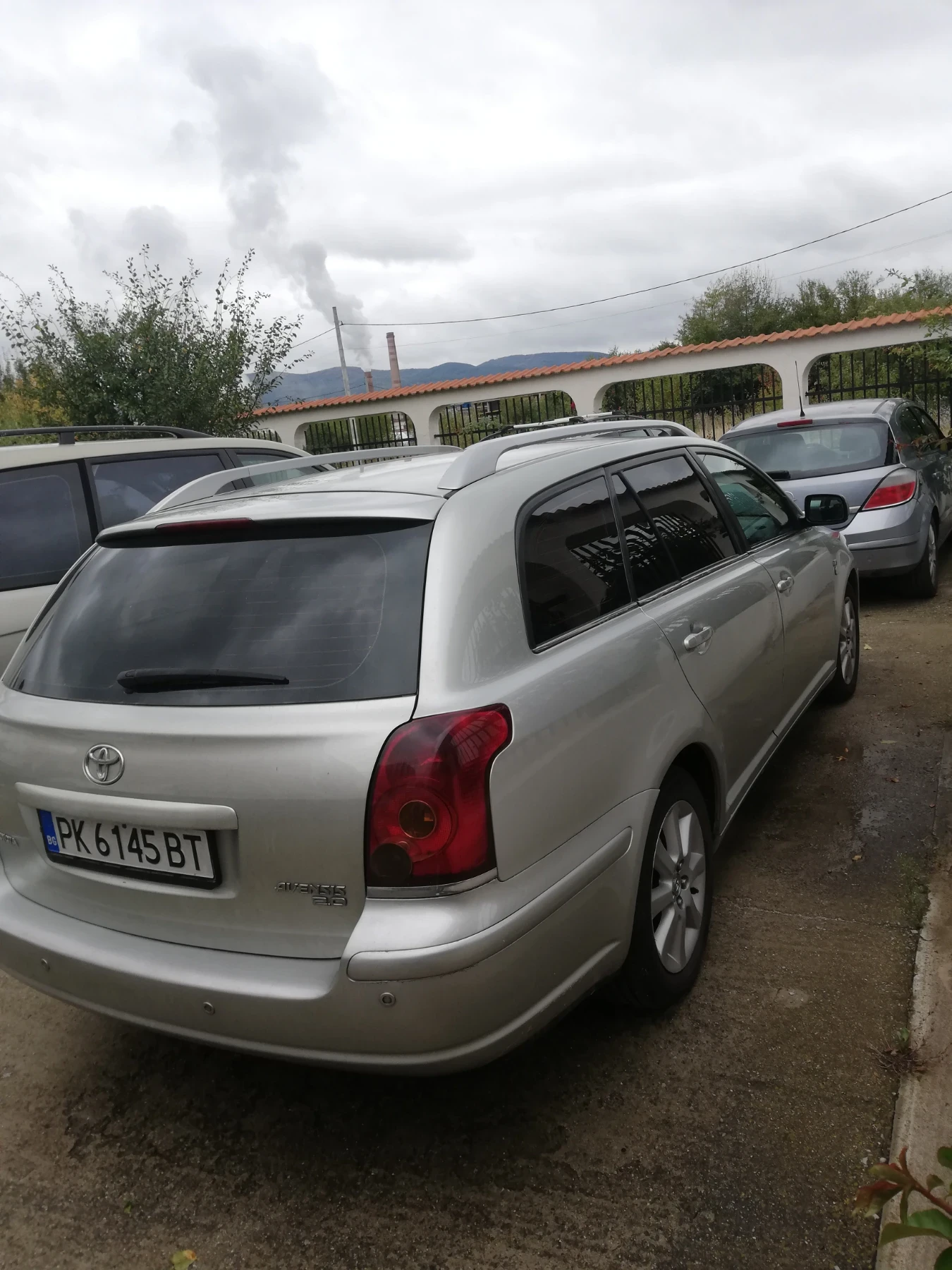 Toyota Avensis D4D - изображение 4