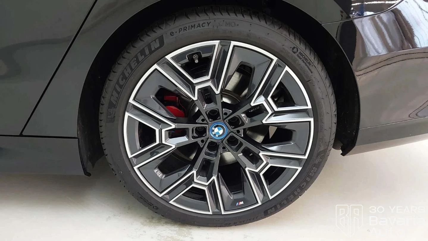 BMW i5 40 xDrive M Sport Paket | Mobile.bg   17