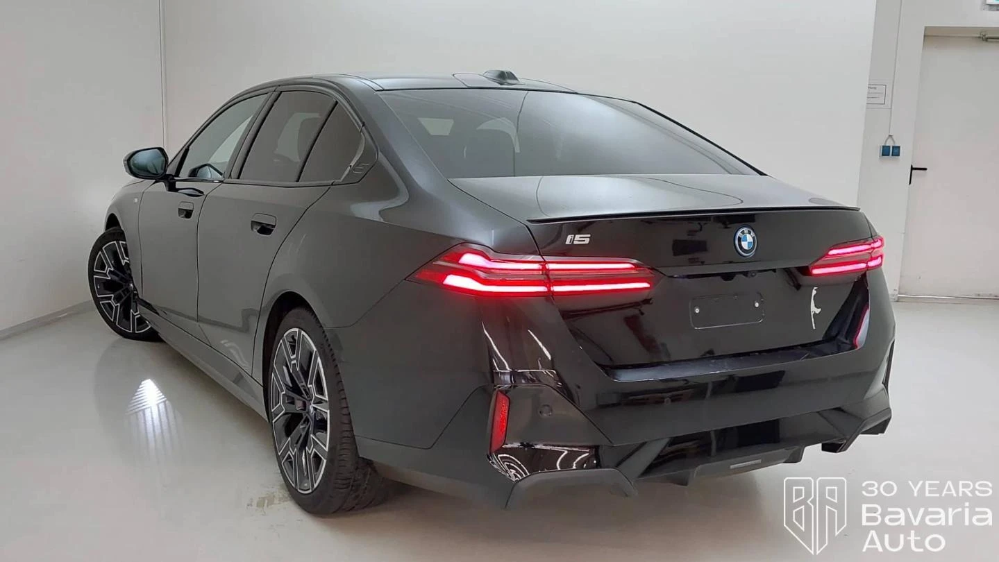 BMW i5 40 xDrive M Sport Paket | Mobile.bg   2