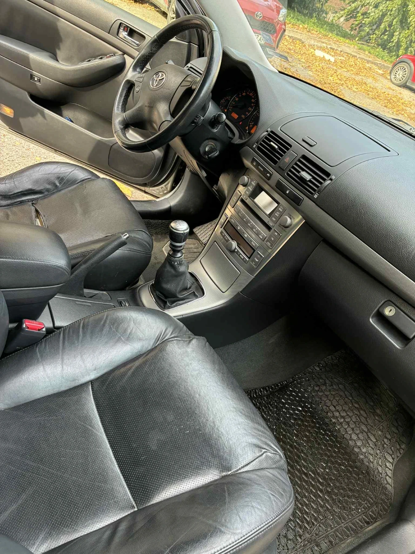 Toyota Avensis | Mobile.bg   4