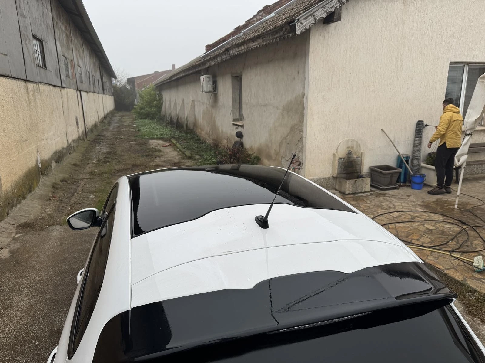 Peugeot 208  - изображение 4