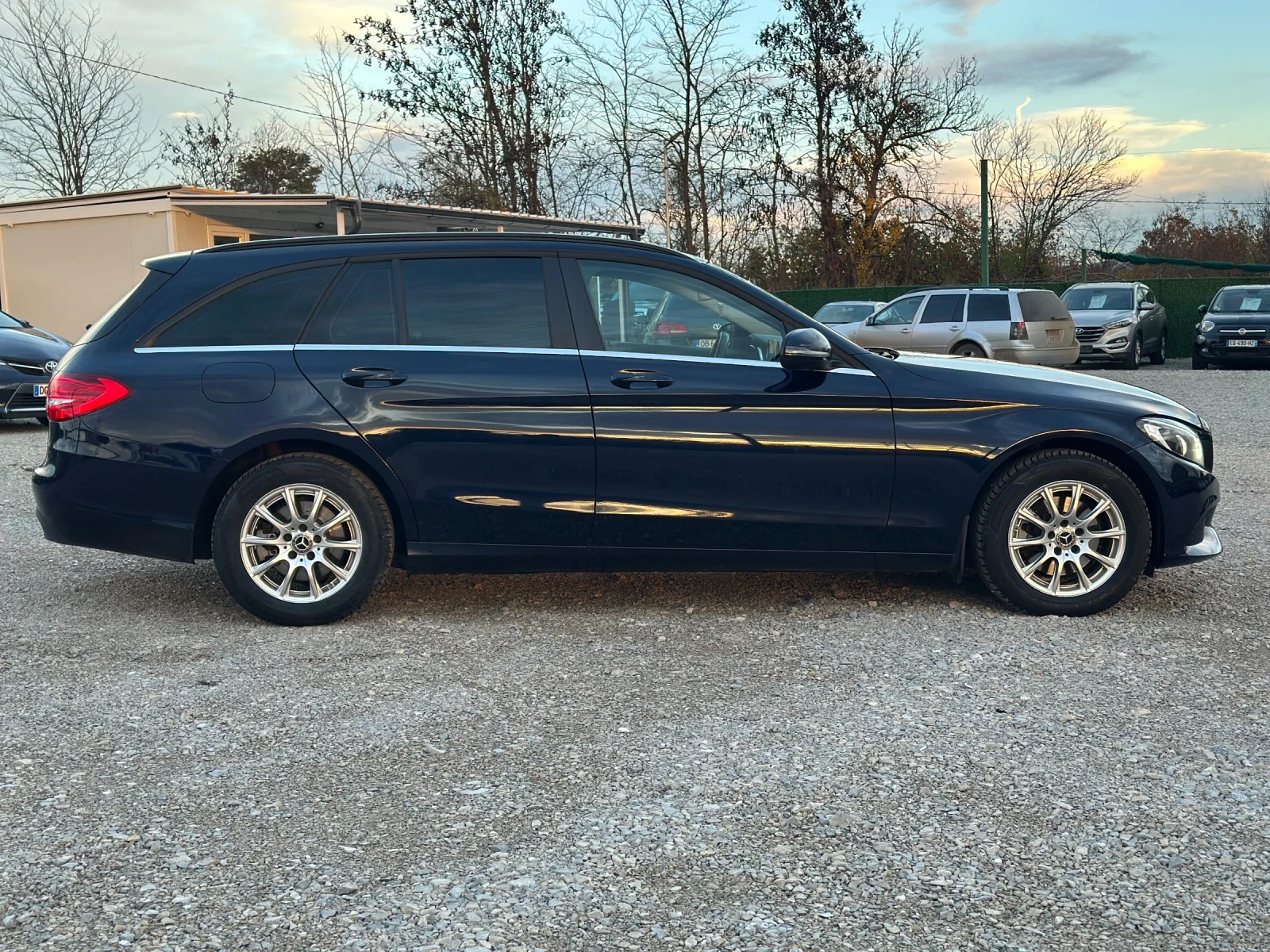 Mercedes-Benz C 220 9G-Tronic* Navi* Full Led*  | Mobile.bg   7