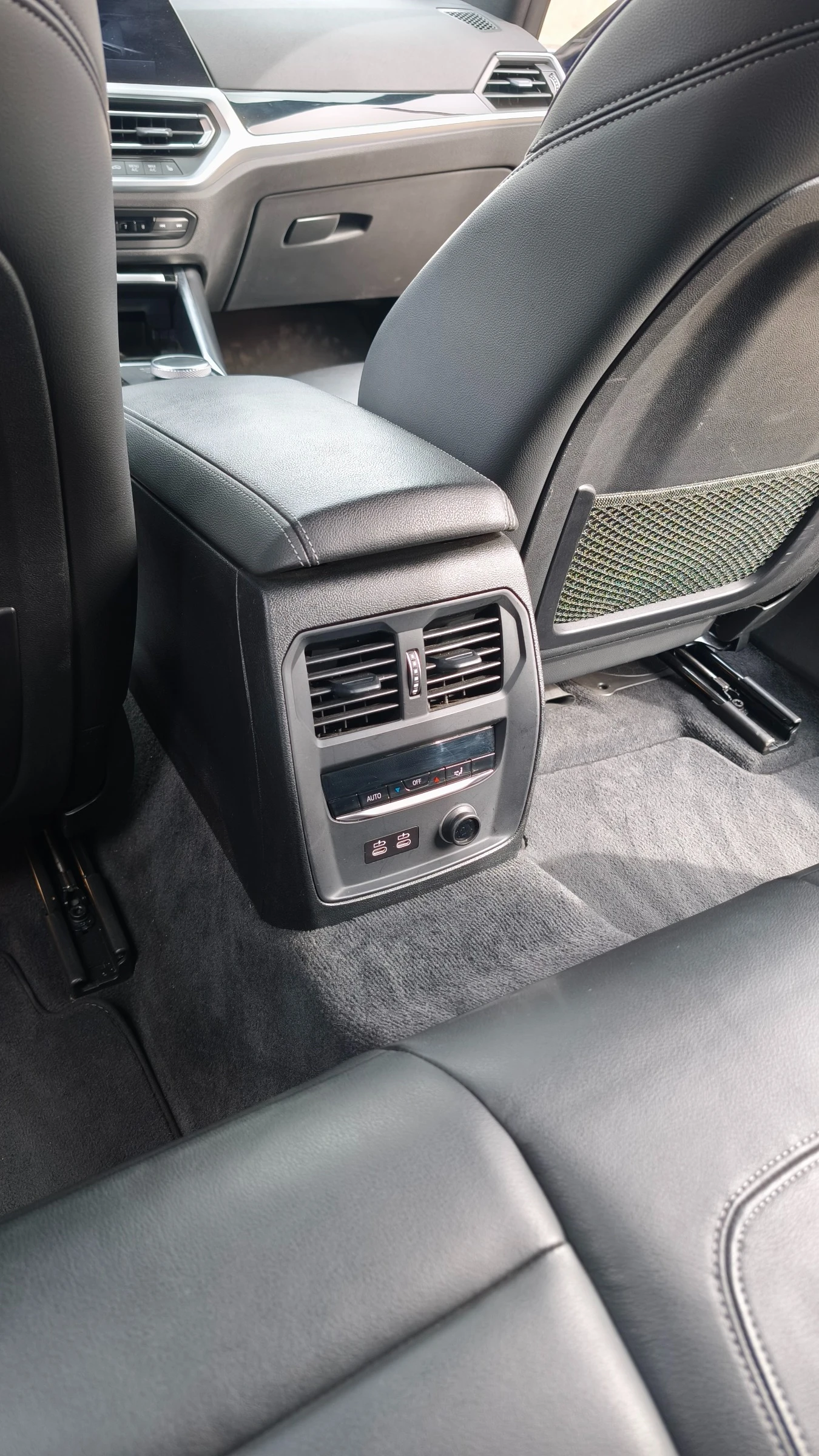 BMW 320 BMW 320 d xDrive - изображение 10