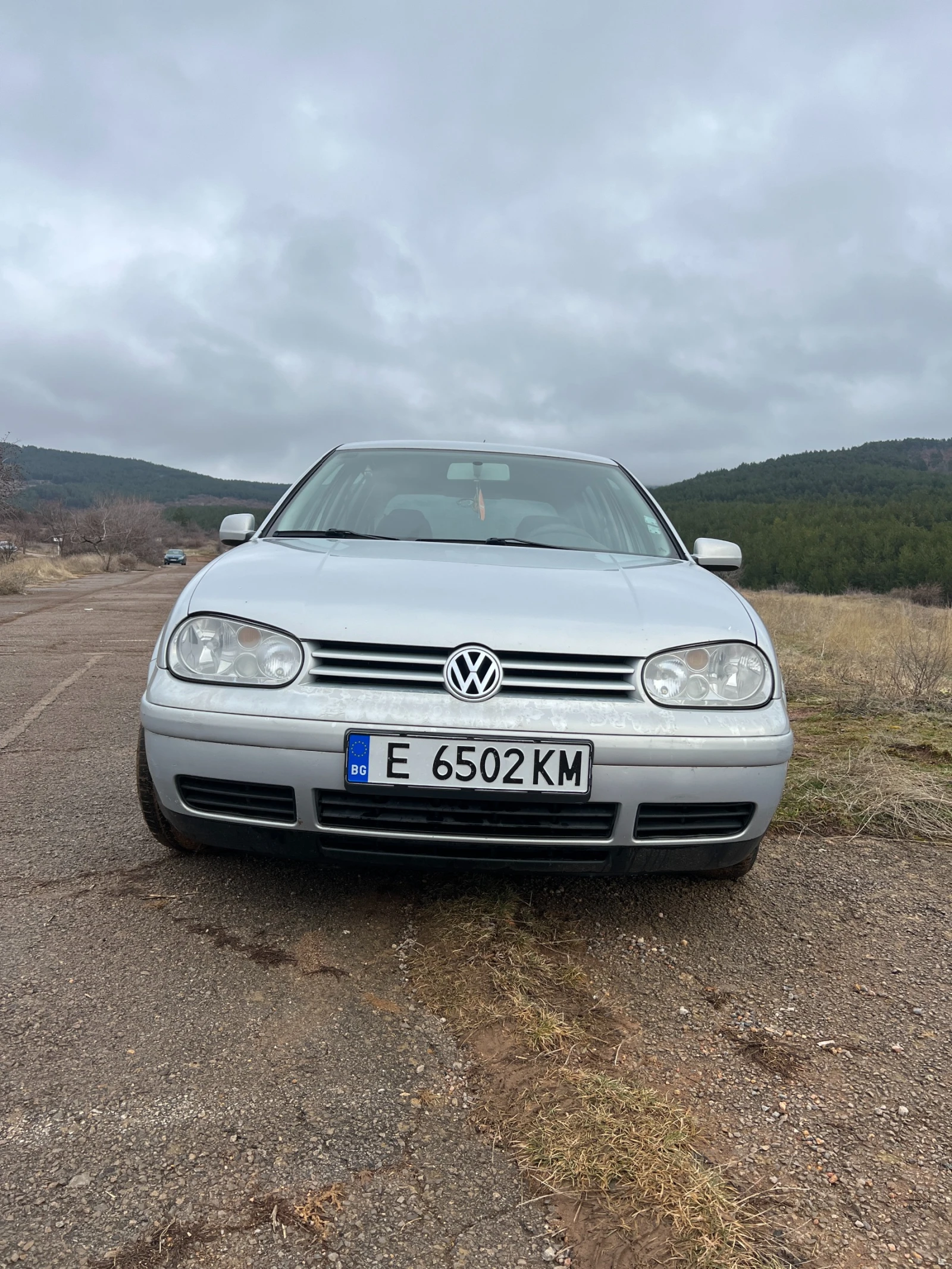 VW Golf 1.6 SR, ГАЗ/БЕНЗИН - Повреден Двигател - изображение 3