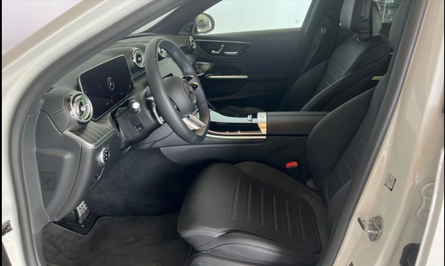 Mercedes-Benz C 300 C300E 4 MATIC, снимка 9 - Автомобили и джипове - 53333940