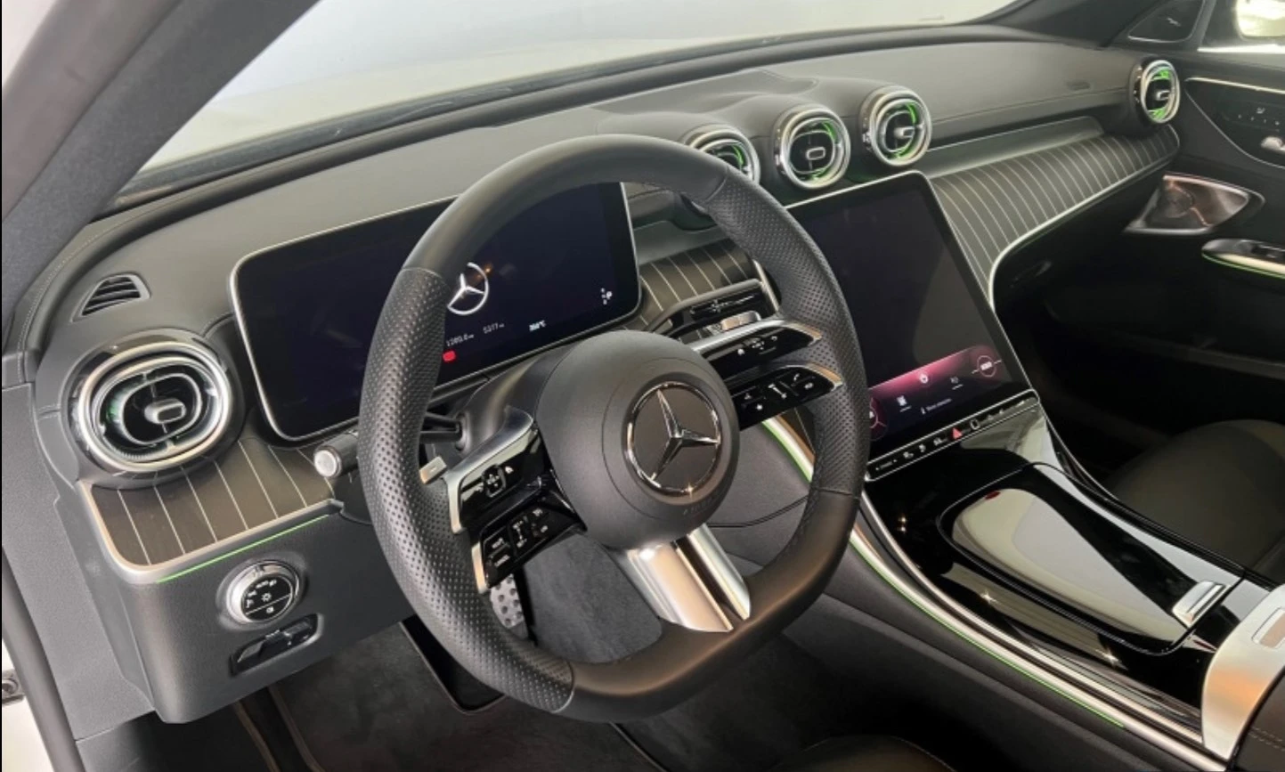 Mercedes-Benz C 300 C300E 4 MATIC, снимка 10 - Автомобили и джипове - 53333940