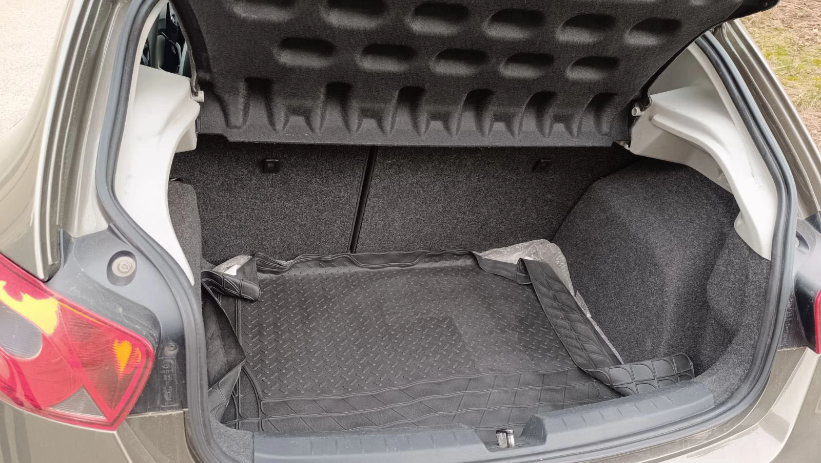 Seat Ibiza 1.0 TSI, снимка 6 - Автомобили и джипове - 53711045