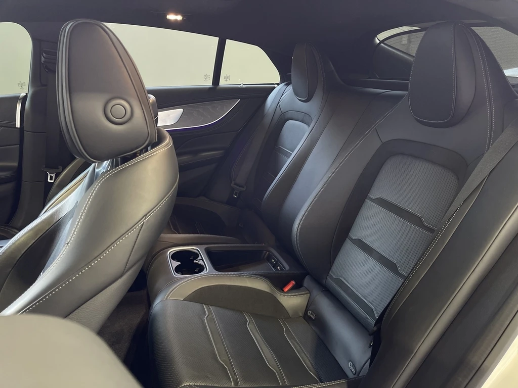 Mercedes-Benz AMG GT 53 Sedan 4Matic+ | AMG Night Package | Driver Assi, снимка 16 - Автомобили и джипове - 53986375