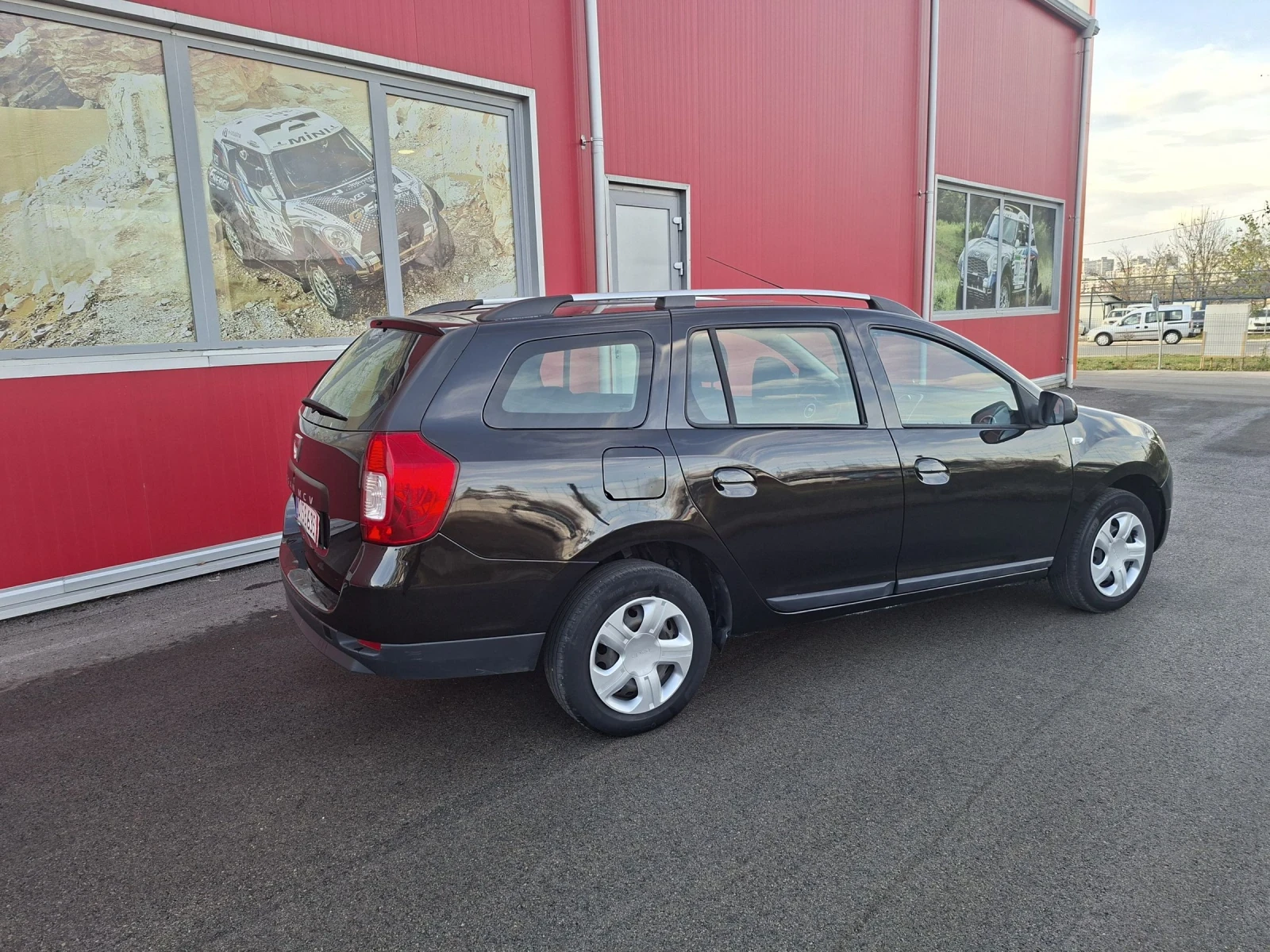 Dacia Logan 1.5 дизел 90к.с., снимка 5 - Автомобили и джипове - 54027078