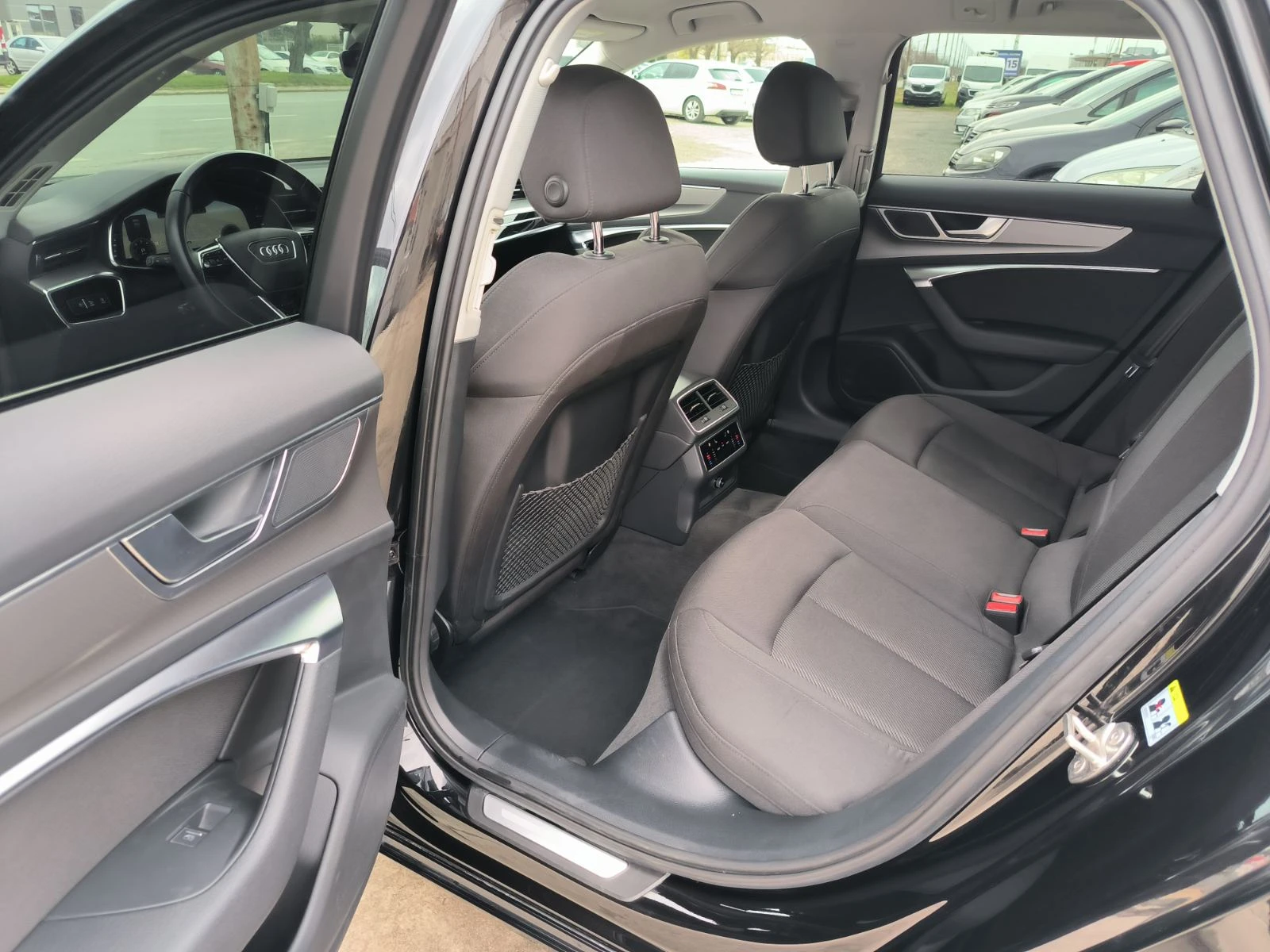 Audi A6 40Tdi-Navi-Automat-Euro-6D, снимка 16 - Автомобили и джипове - 54028901