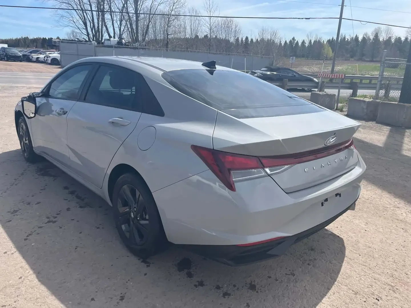 Hyundai Elantra PREFERRED 2, снимка 11 - Автомобили и джипове - 54781008