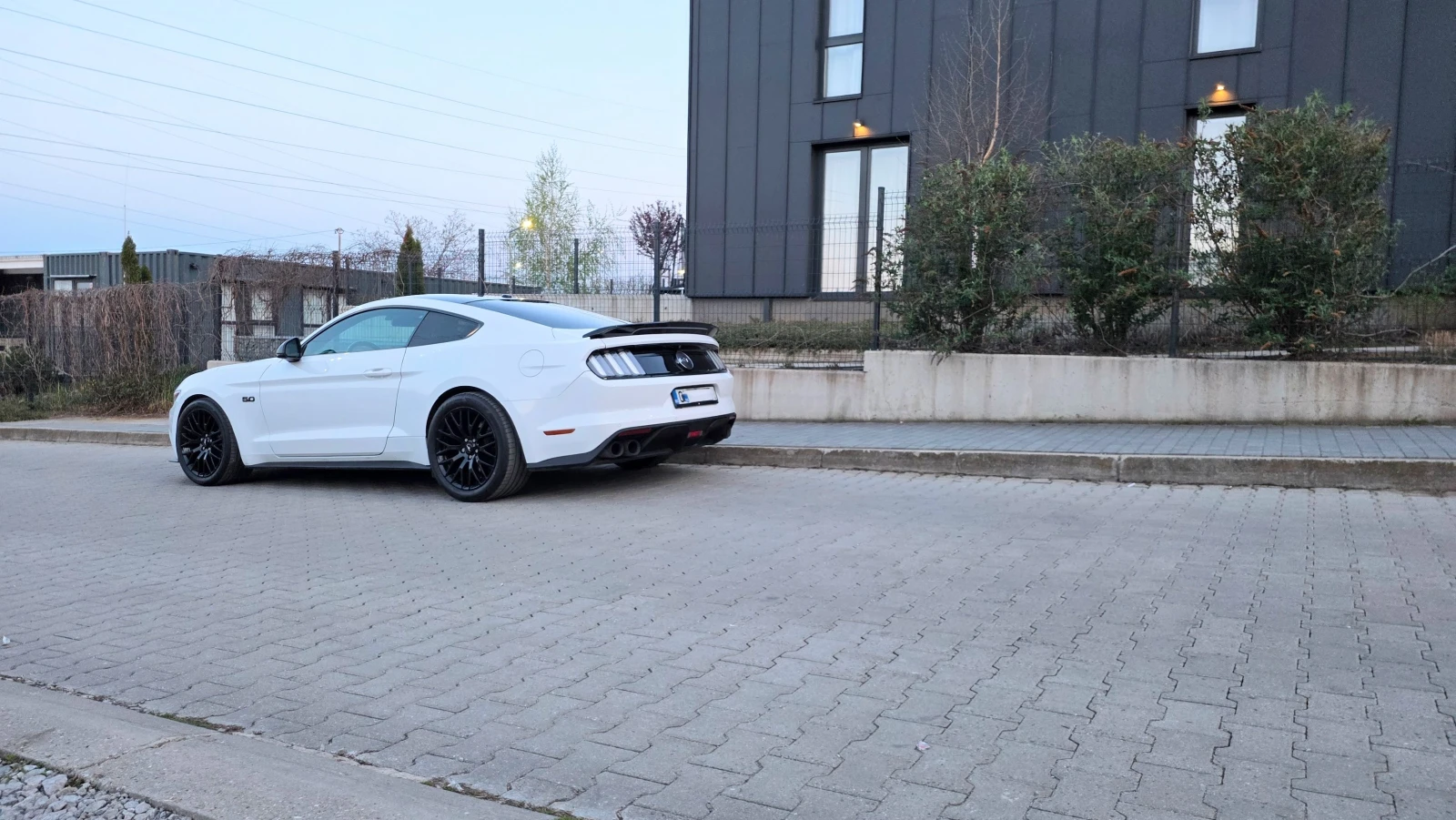Ford Mustang GT, снимка 4 - Автомобили и джипове - 54805557