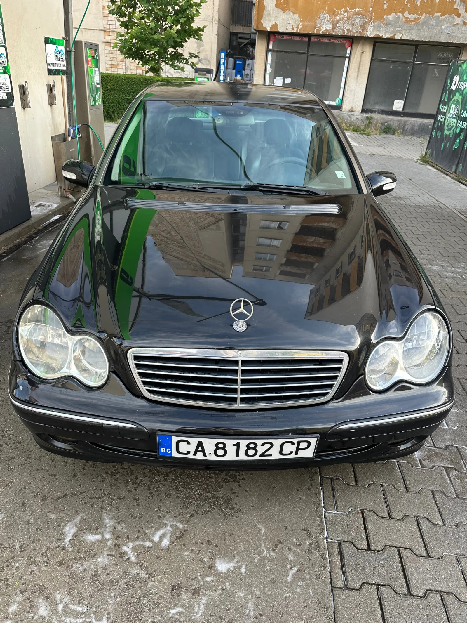 Mercedes-Benz C 220, снимка 6 - Автомобили и джипове - 54921483