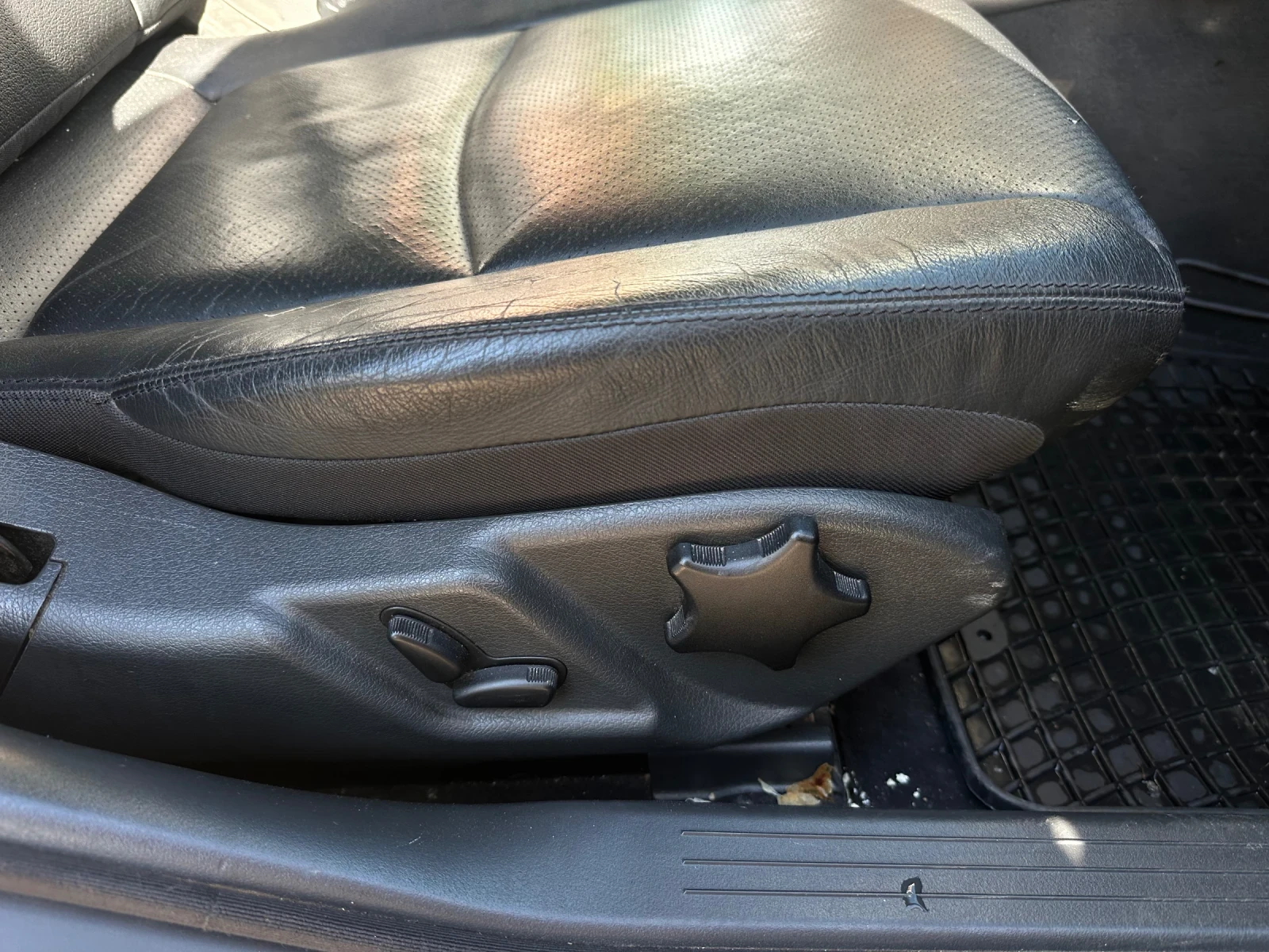 Mercedes-Benz C 220, снимка 16 - Автомобили и джипове - 54921483