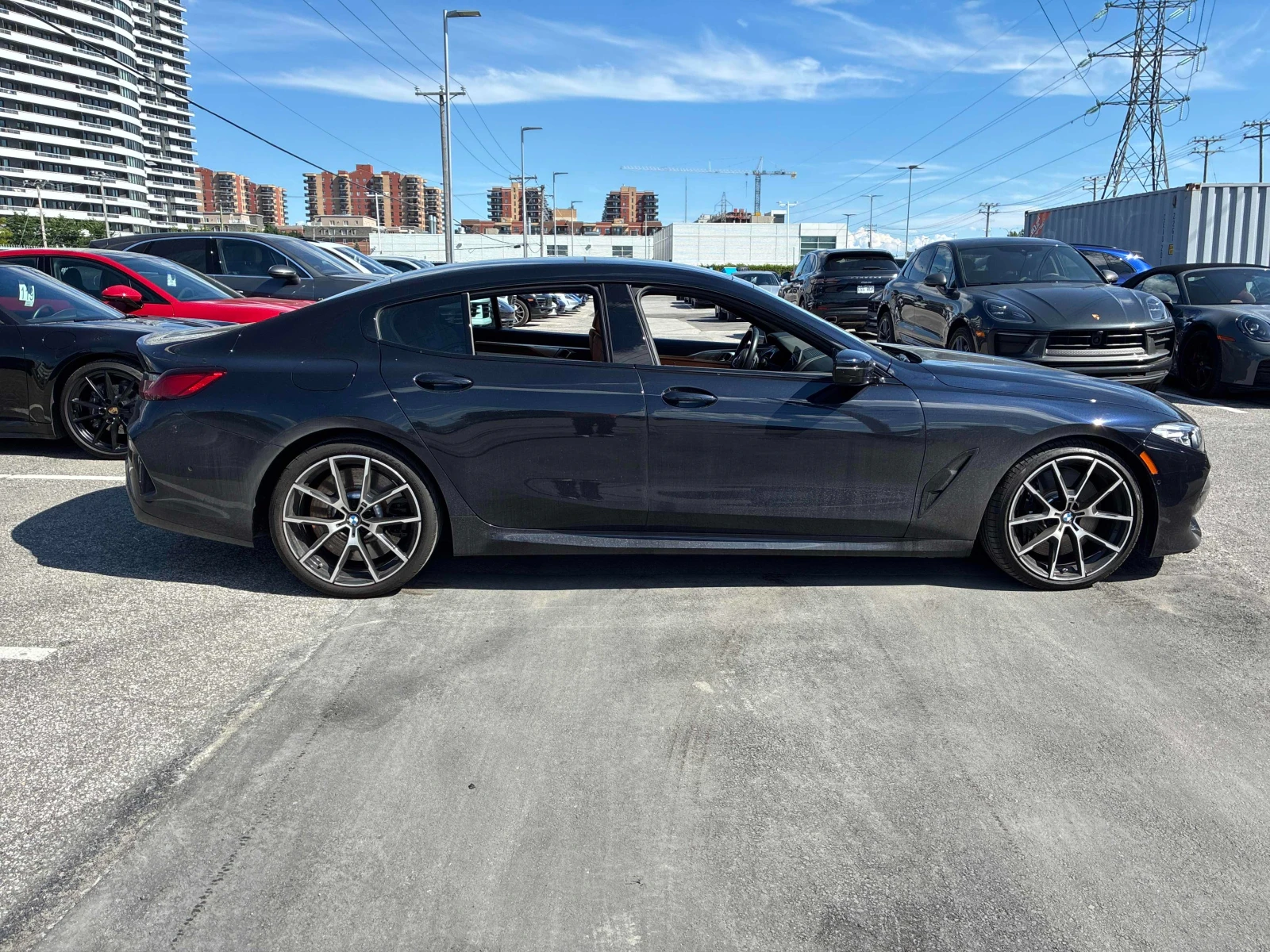 BMW 850 M850i 4.4 V8* Обдухване* 360 к.* Харман* Панорама*, снимка 4 - Автомобили и джипове - 54957923