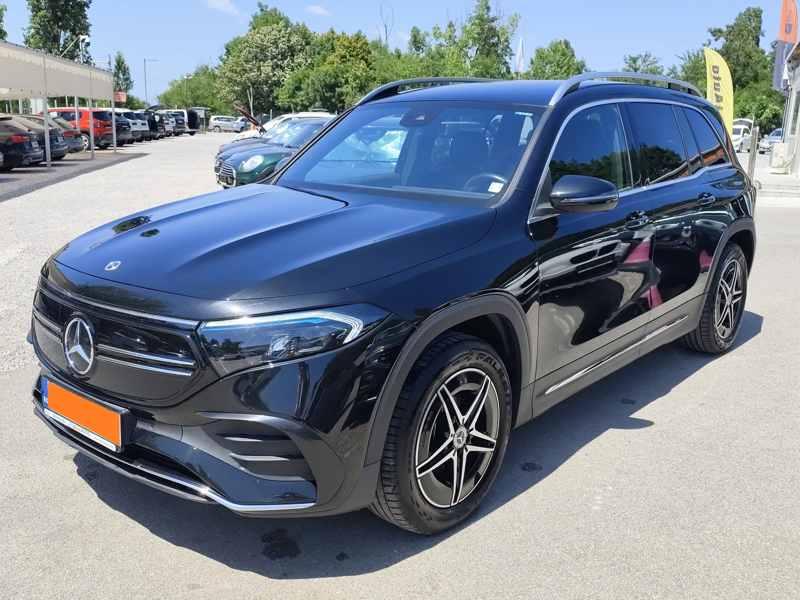 Mercedes-Benz EQB 300 4 MATIC* АВТОМАТИК* AMG LINE* NAVI* KAMEPA* LE