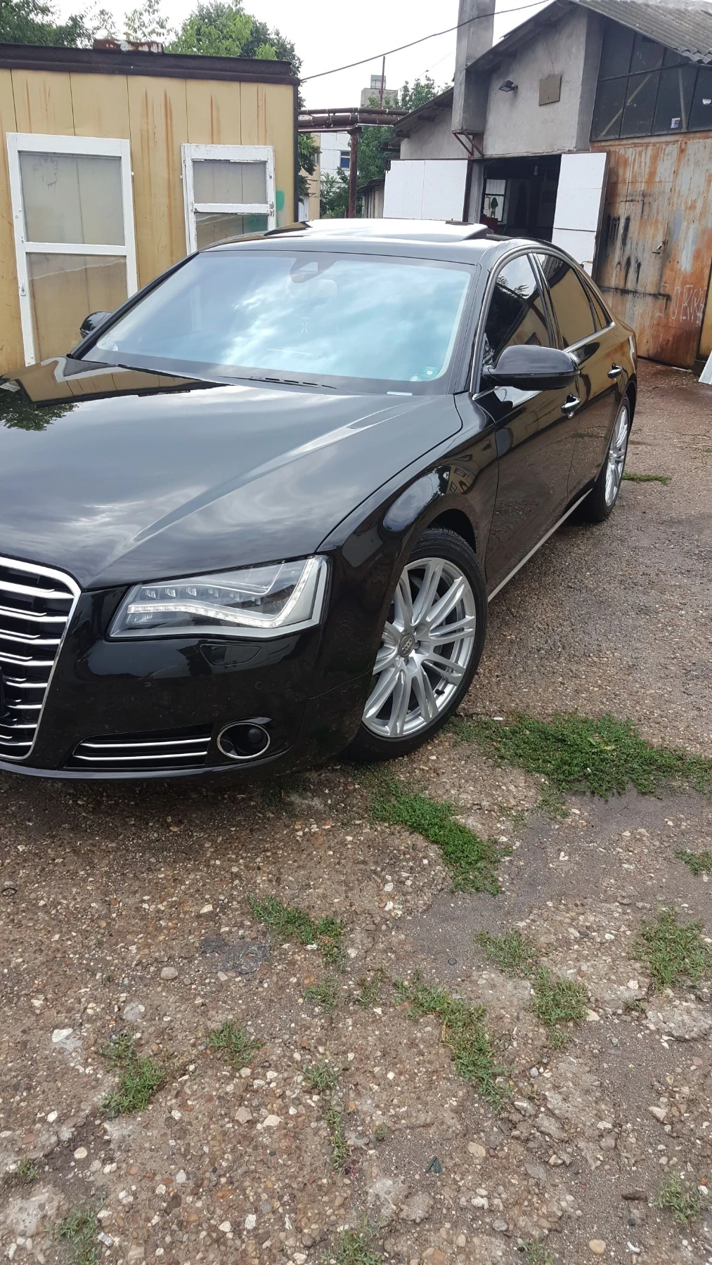 Audi A8, снимка 2 - Автомобили и джипове - 56404837