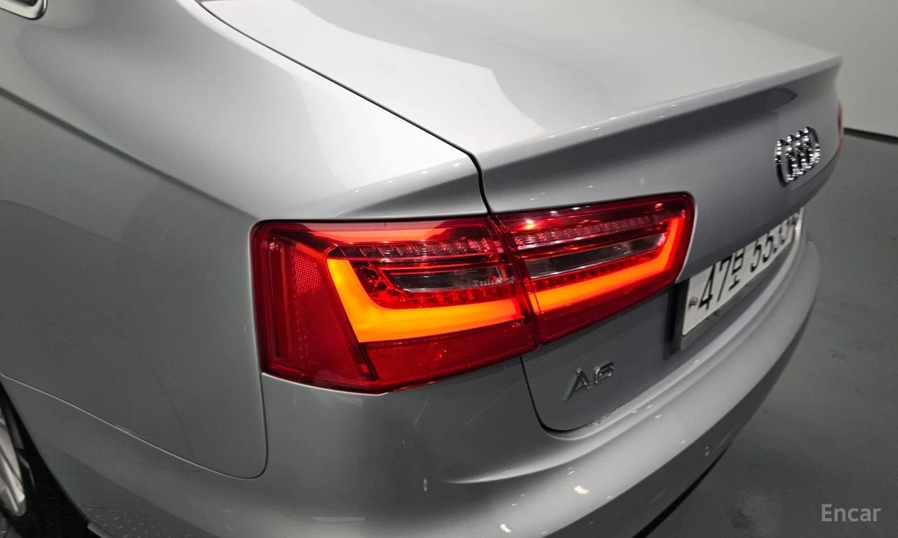Audi A6 ШИБИДАХ* DISTRONIC* ПОДГРЕВ* MEMORY* , снимка 4 - Автомобили и джипове - 56429548