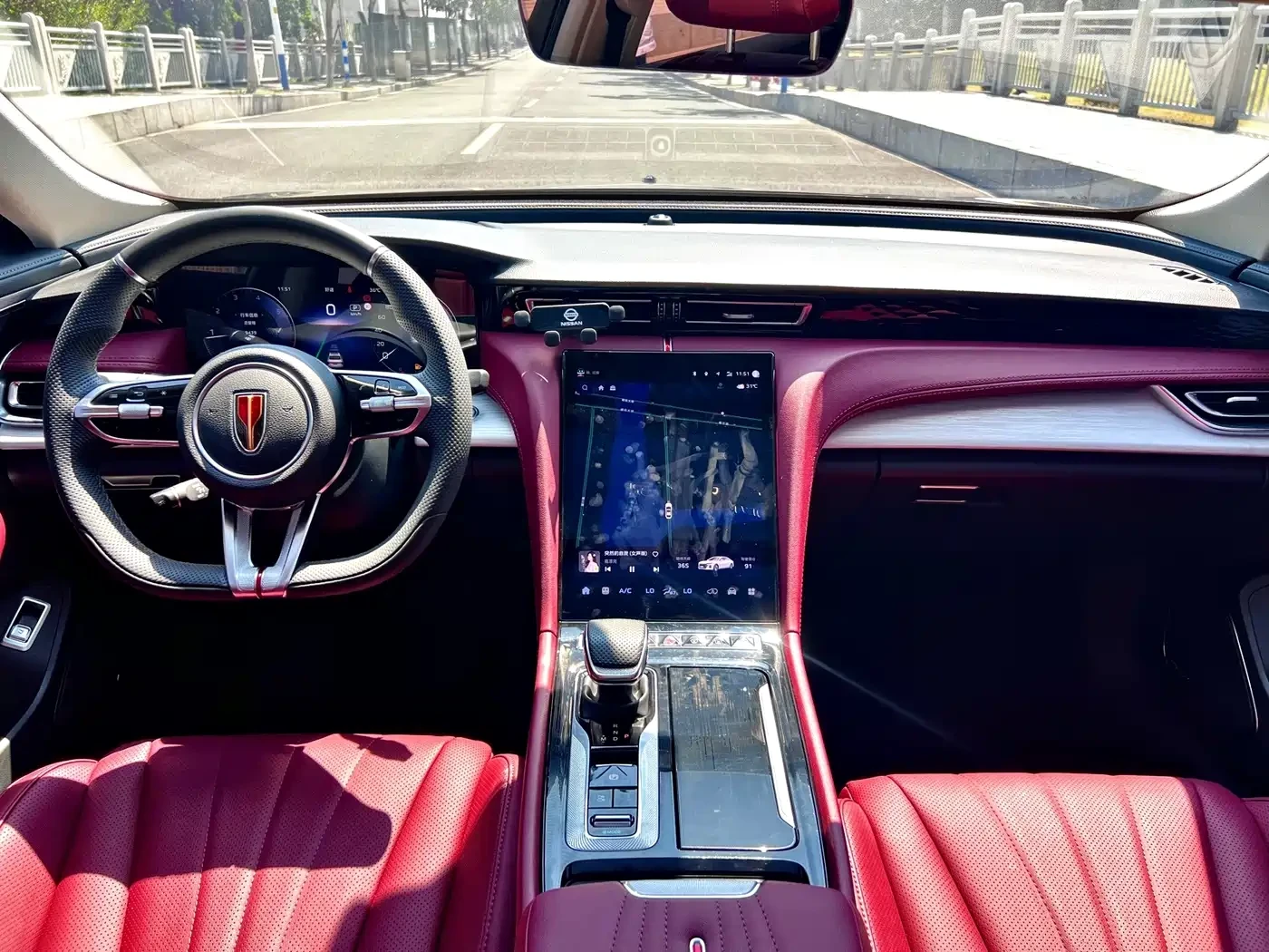 HongQi H5 2.0T Mystic Shadow | 360 ������ | �������� |  | Mobile.bg � ����������� 12