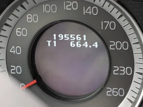 Volvo XC60 D5, снимка 13