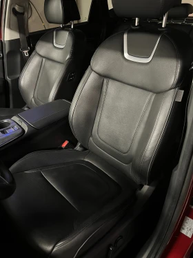 Hyundai Tucson Premium NX4, снимка 11