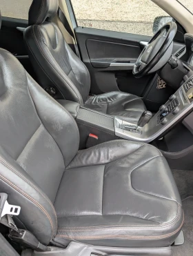 Volvo XC60 D5 - 12500 € / 24447.88 лв. - 88694700 11
