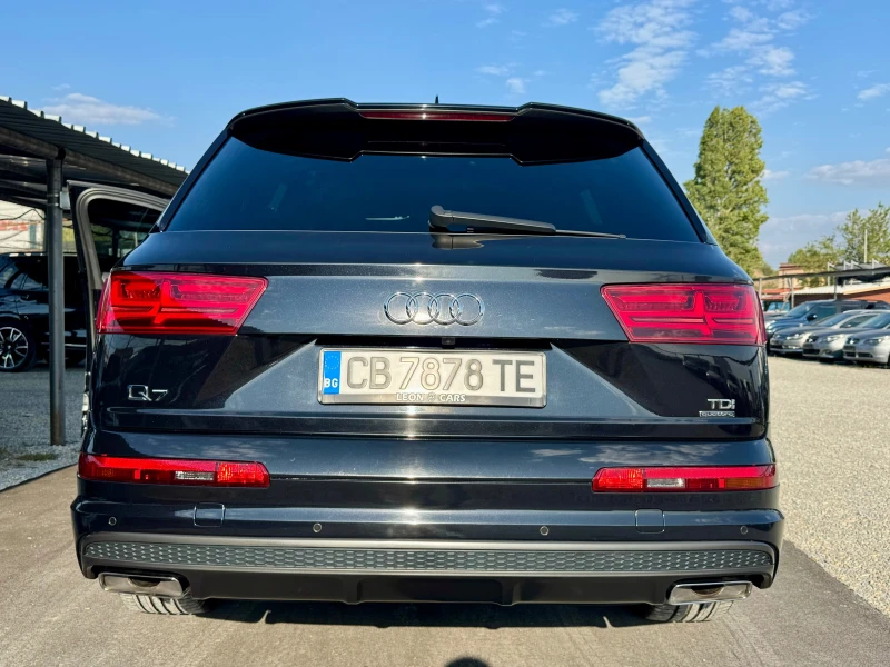 Audi Q7 3х S-line 7 местна , снимка 8 - Автомобили и джипове - 47429479