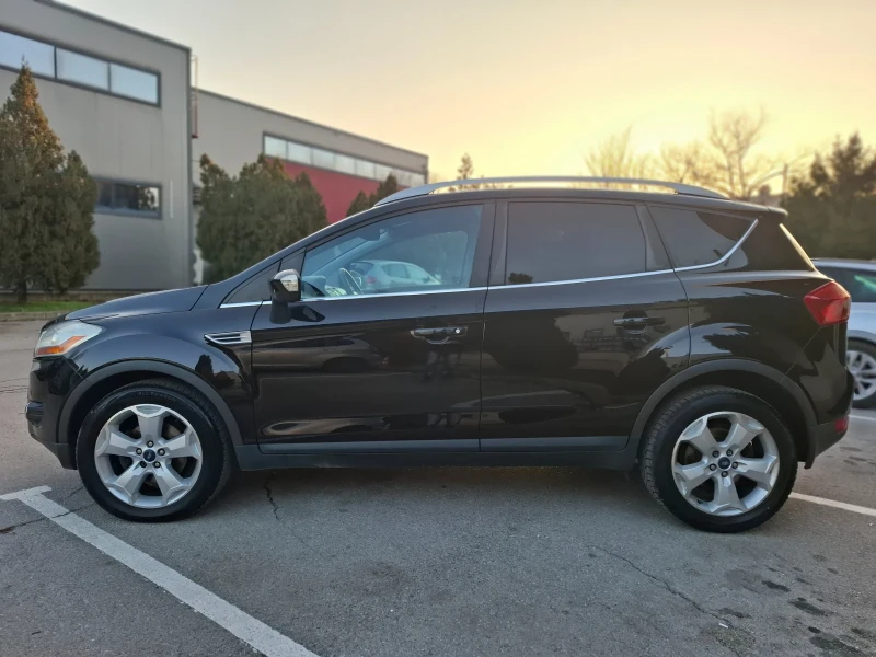 Ford Kuga 2.0HDI 140hp * 4x4 * TITANIUM * ИТАЛИЯ * , снимка 4 - Автомобили и джипове - 49104008