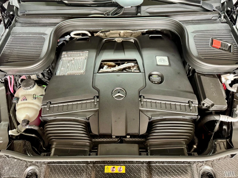 Mercedes-Benz GLS 600 MAYBACH * Facelift 09/2025г.* НОВ от Силвър Стар, снимка 16 - Автомобили и джипове - 51061549