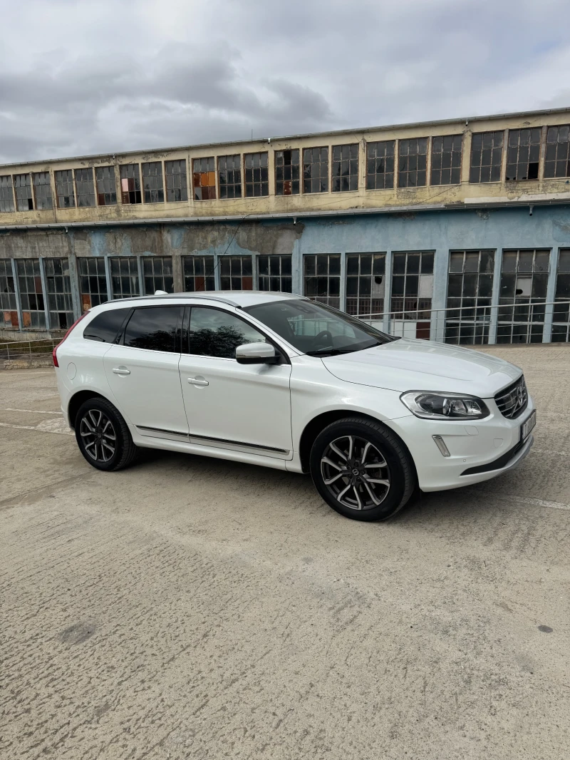Volvo XC60 D5 , снимка 4 - Автомобили и джипове - 51962922