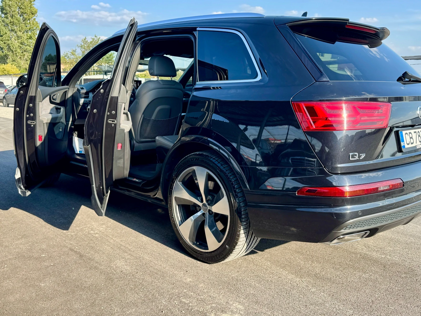 Audi Q7 3х S-line 7 местна  - изображение 10