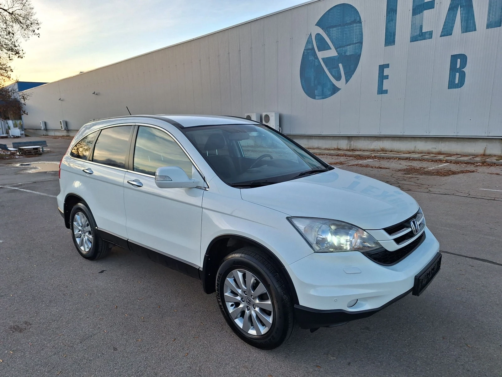 Honda Cr-v 2.0-150КС. НАВИ-КОЖА-ПОДГРЕВ-ПЕЧКА - изображение 2