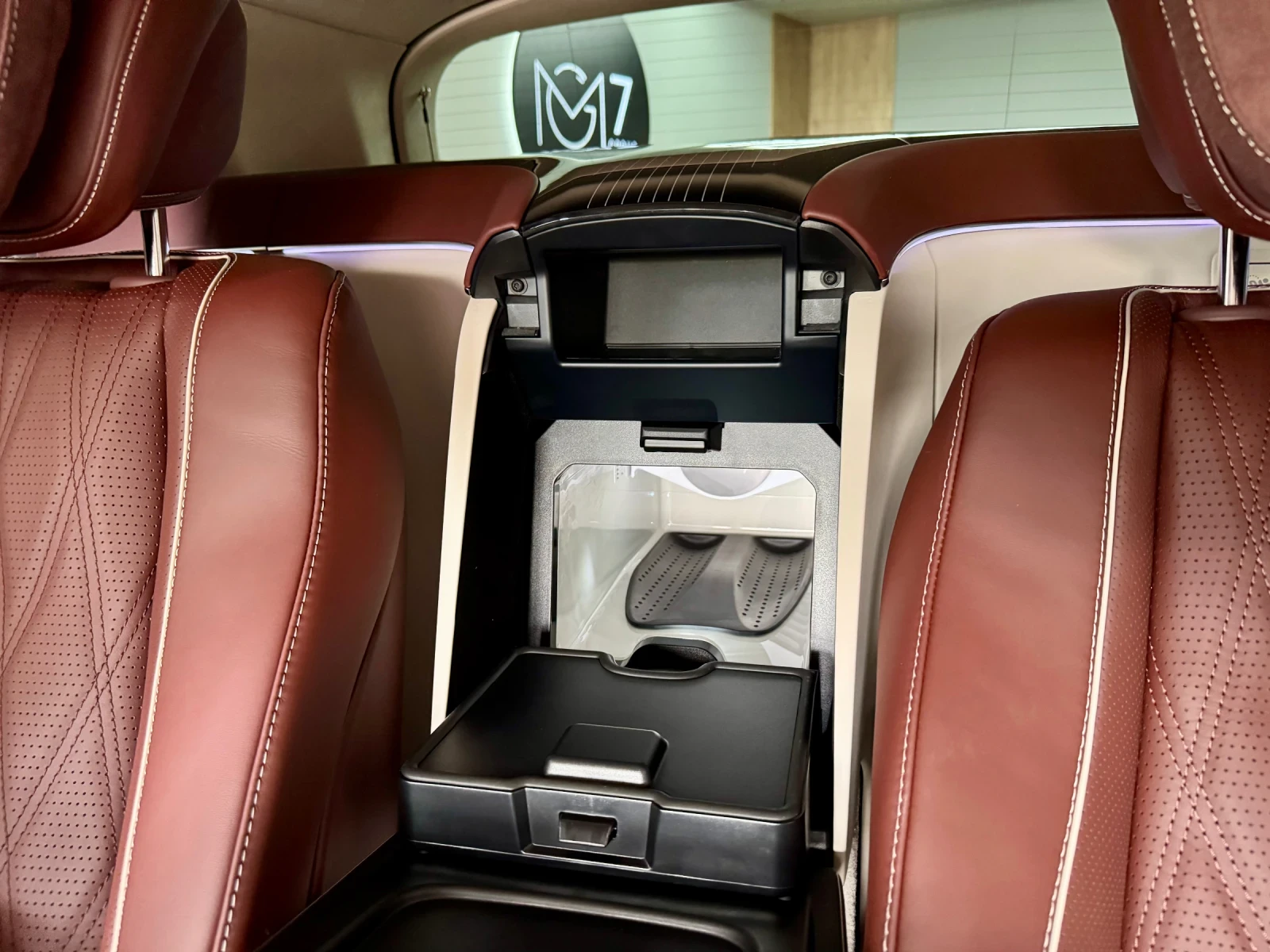 Mercedes-Benz GLS 600 MAYBACH * Facelift 07/2025.*     | Mobile.bg   15