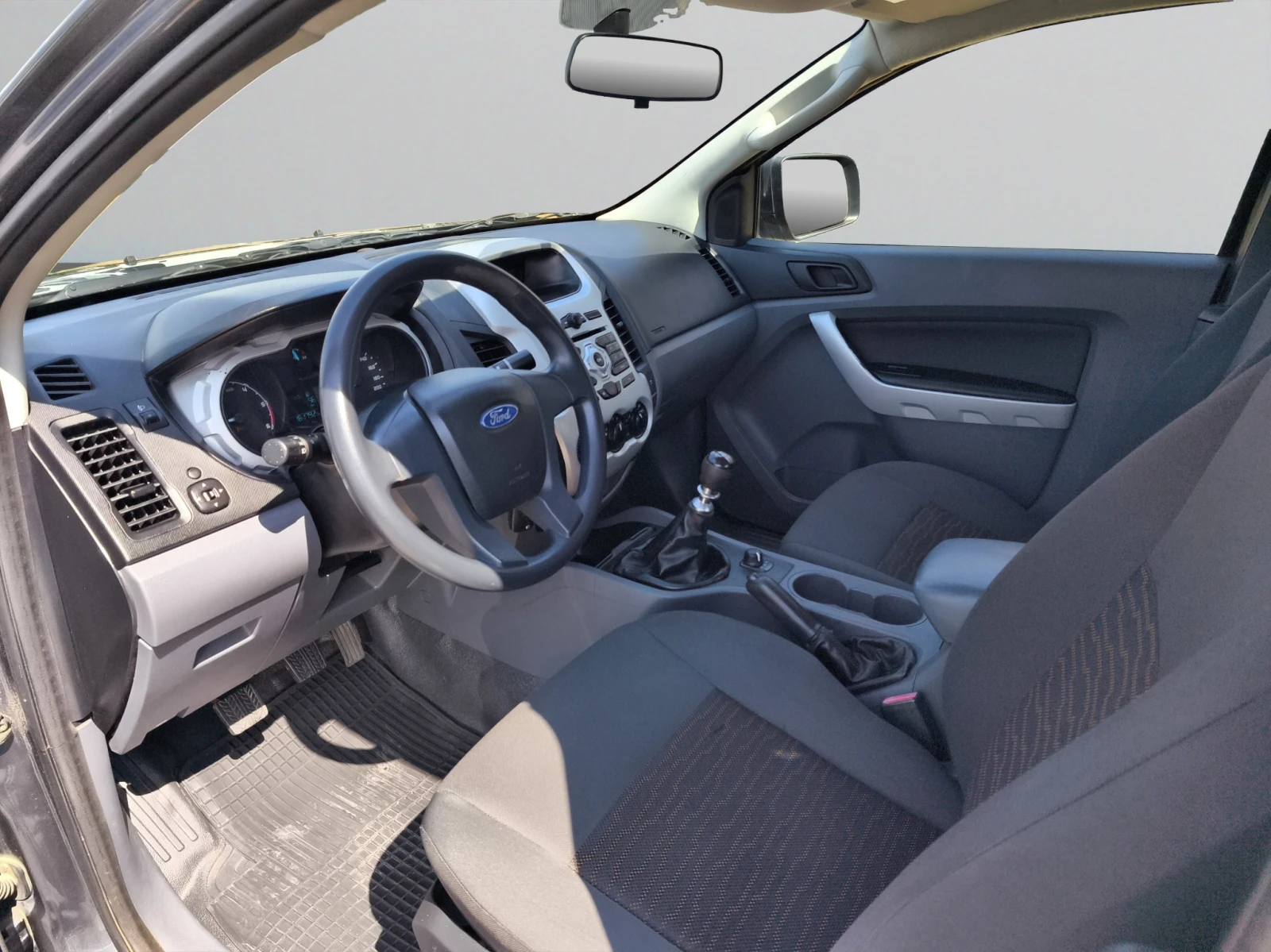 Ford Ranger 2.2.TDCI 150 4X4 E5 - изображение 9