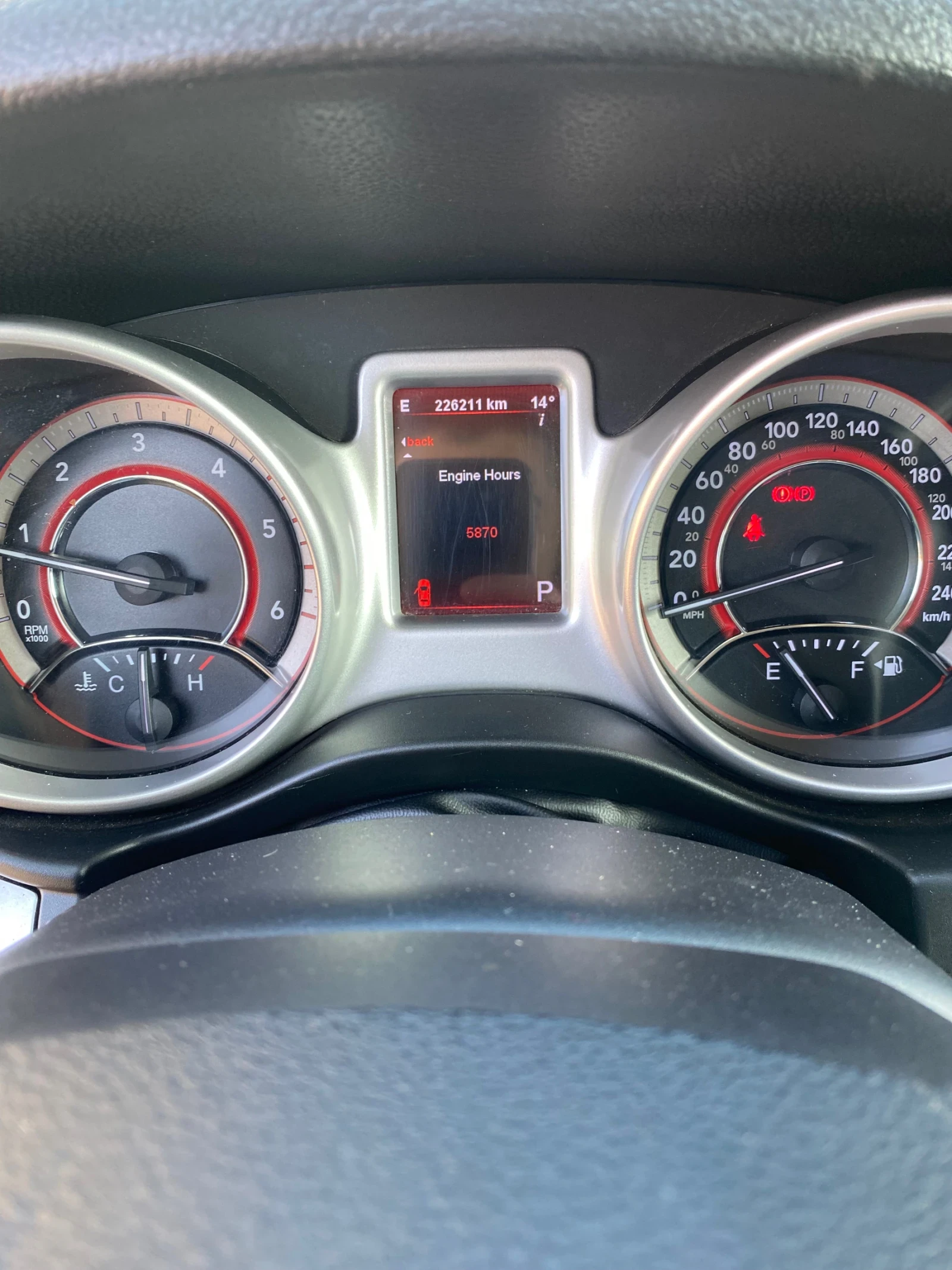 Fiat Freemont 2.0M-JET 170 к.с. 4х4 7 места, снимка 5 - Автомобили и джипове - 55021314