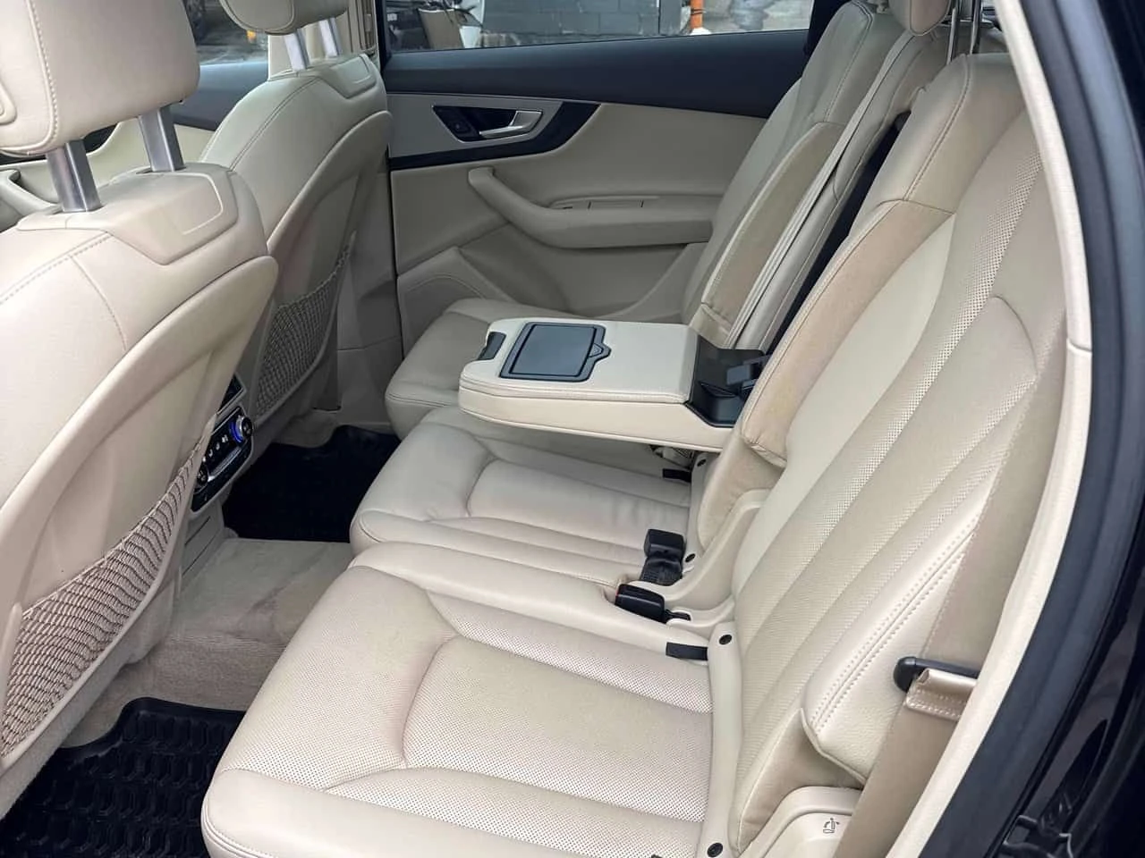 Audi Q7 3.0T Progressiv| ОБДУХВАНЕ| ПАНОРАМА| 360| ПОДГРЕВ, снимка 11 - Автомобили и джипове - 53963202