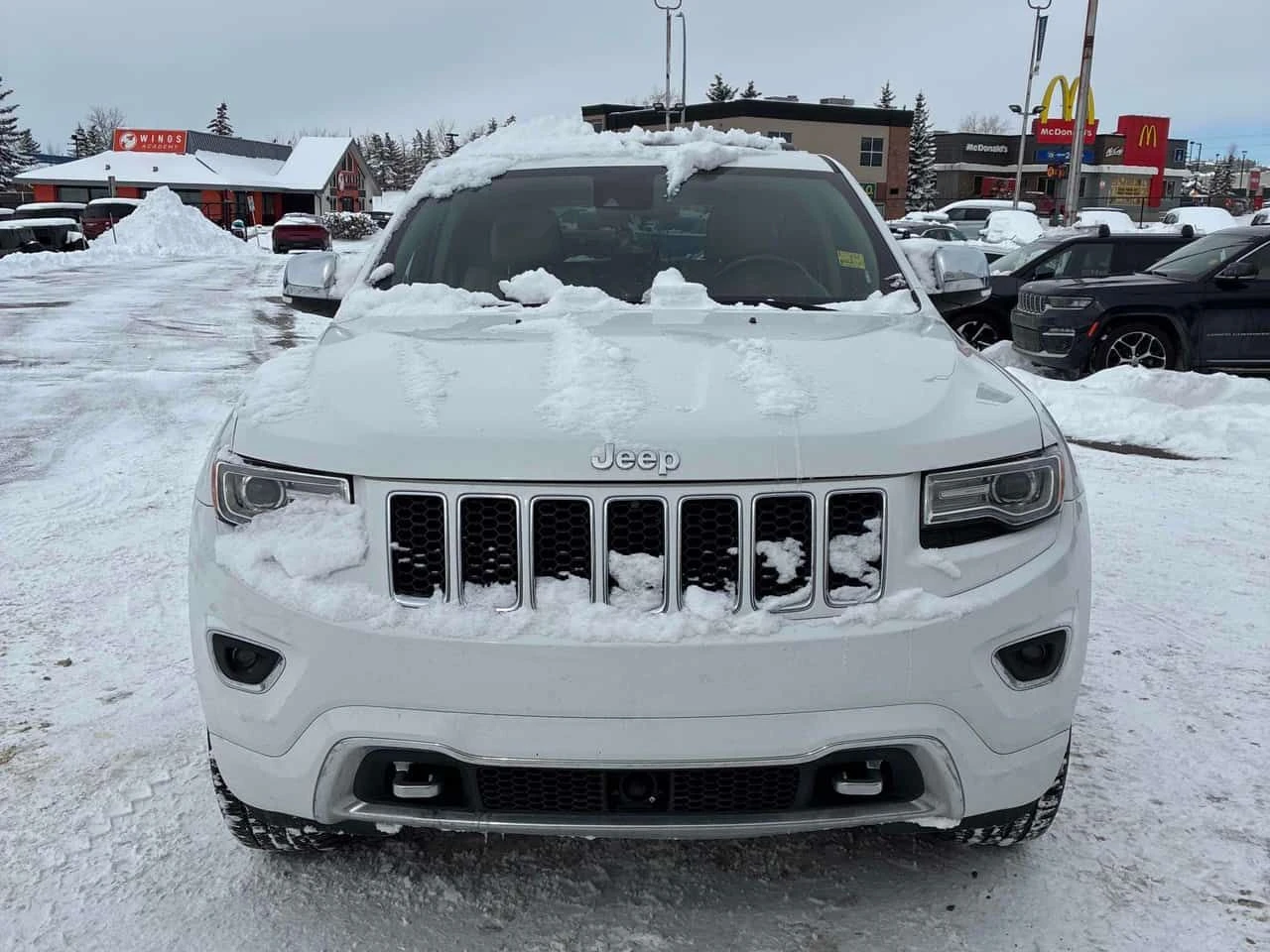 Jeep Grand cherokee * Overland * CARFAX * ЦЕНА ДО БГ, снимка 15 - Автомобили и джипове - 53997523